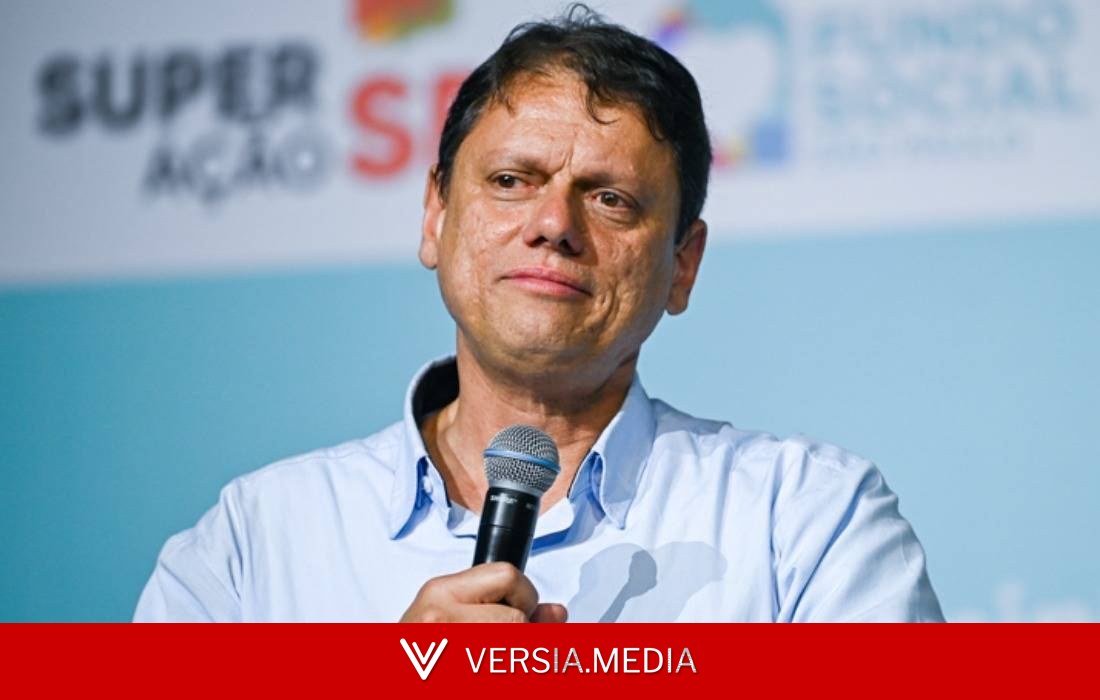 ‘É uma questão familiar’, diz Tarcísio sobre briga de Michelle e Flávio Bolsonaro
